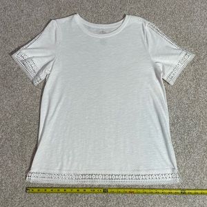 NWT St John’s Bay Women’s Lace Trimmed White Top Size L